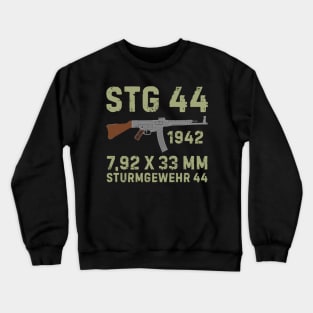 German assault rifle StG 44 for the gun lover Crewneck Sweatshirt